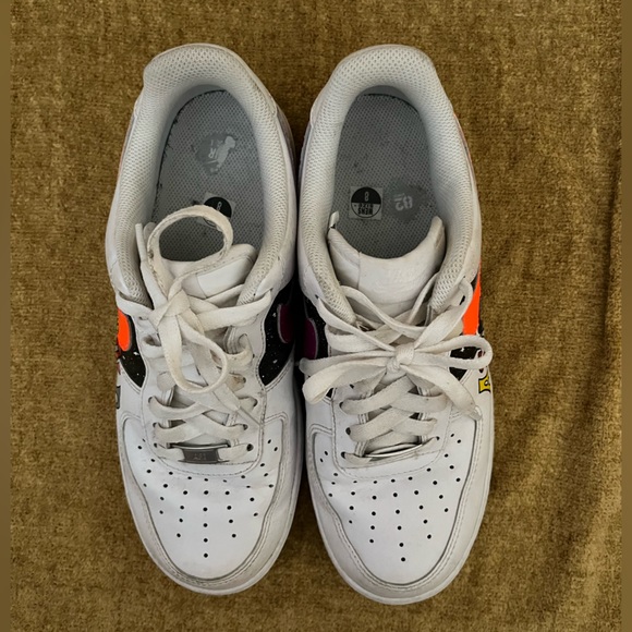 Nike Air Force 1s (White) custom painted Astro World (Travis Scott) - Picture 5 of 5